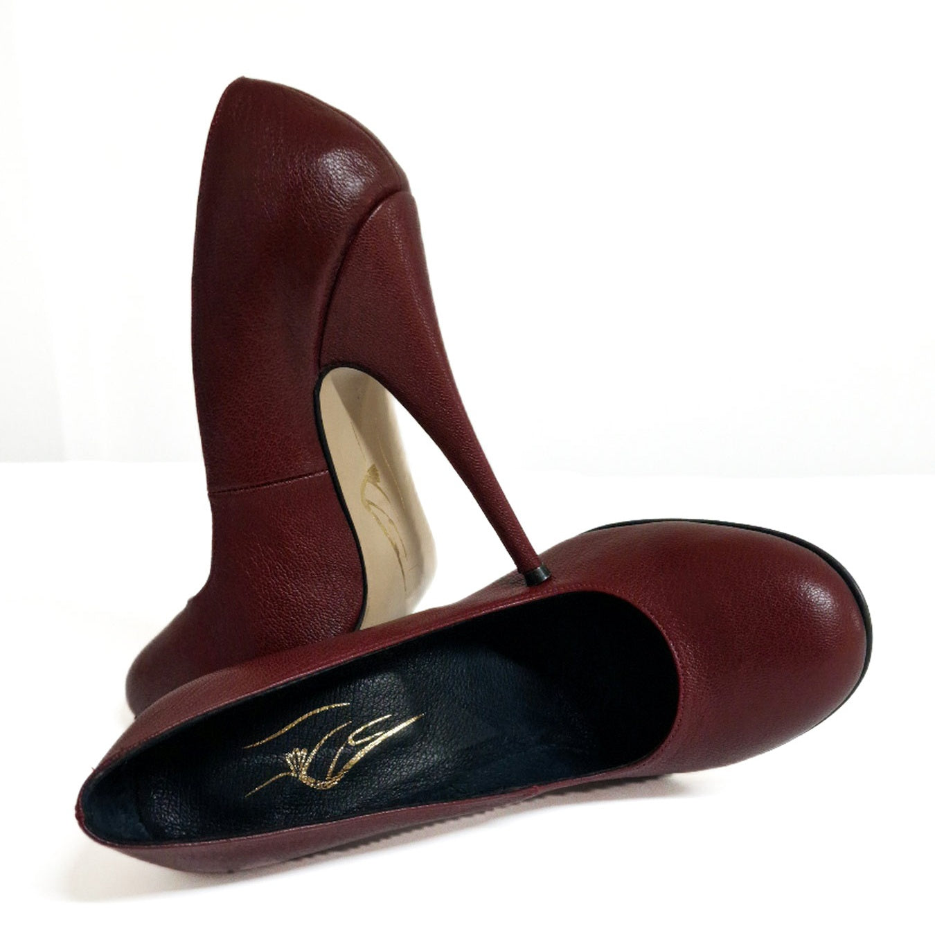 "The Lady's Maid" Classic Round Toe Stiletto. Sample Sale. UK 8.