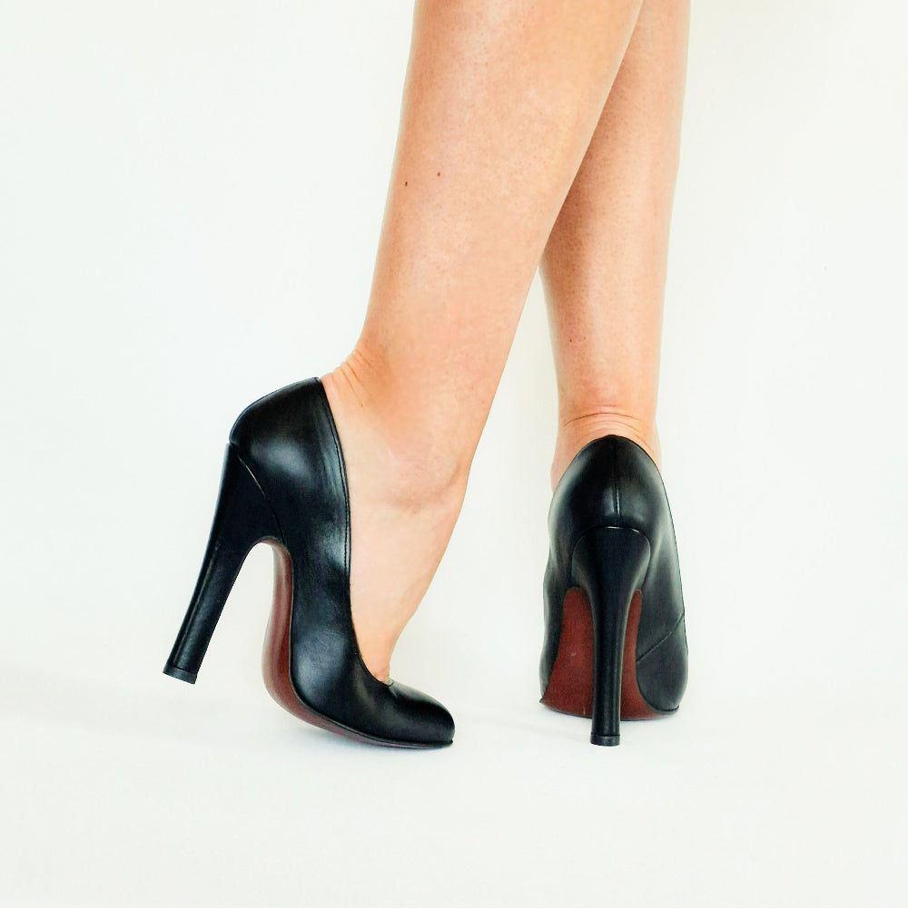 "Lise" Classic Pump With Chunky Heel (Custom Made)