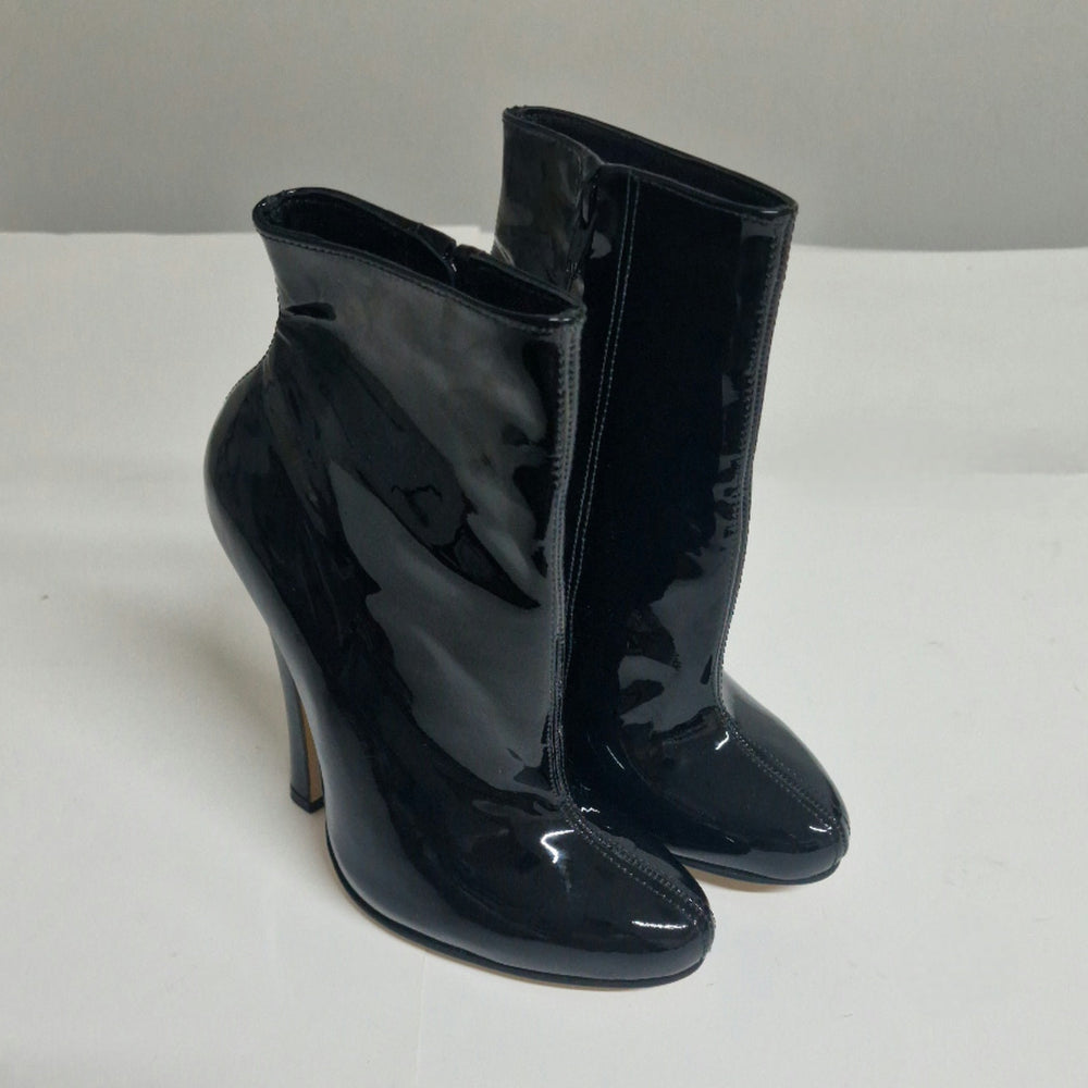 Lucy. Ankle Booty. Black patent leather. Sample Sale. UK 4.5. EU 37.5