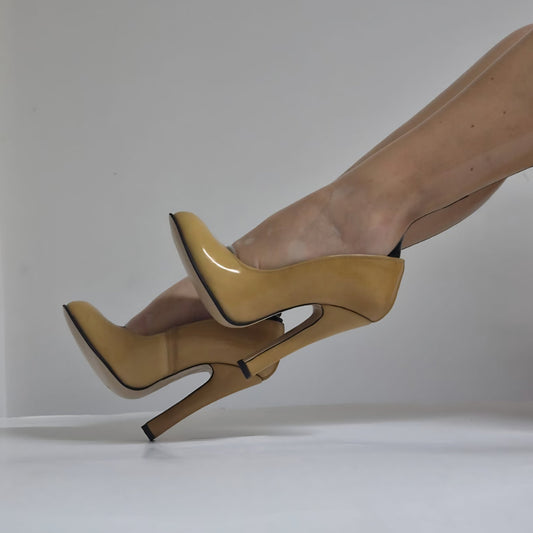 Page. Latex Pumps. (Custom made)